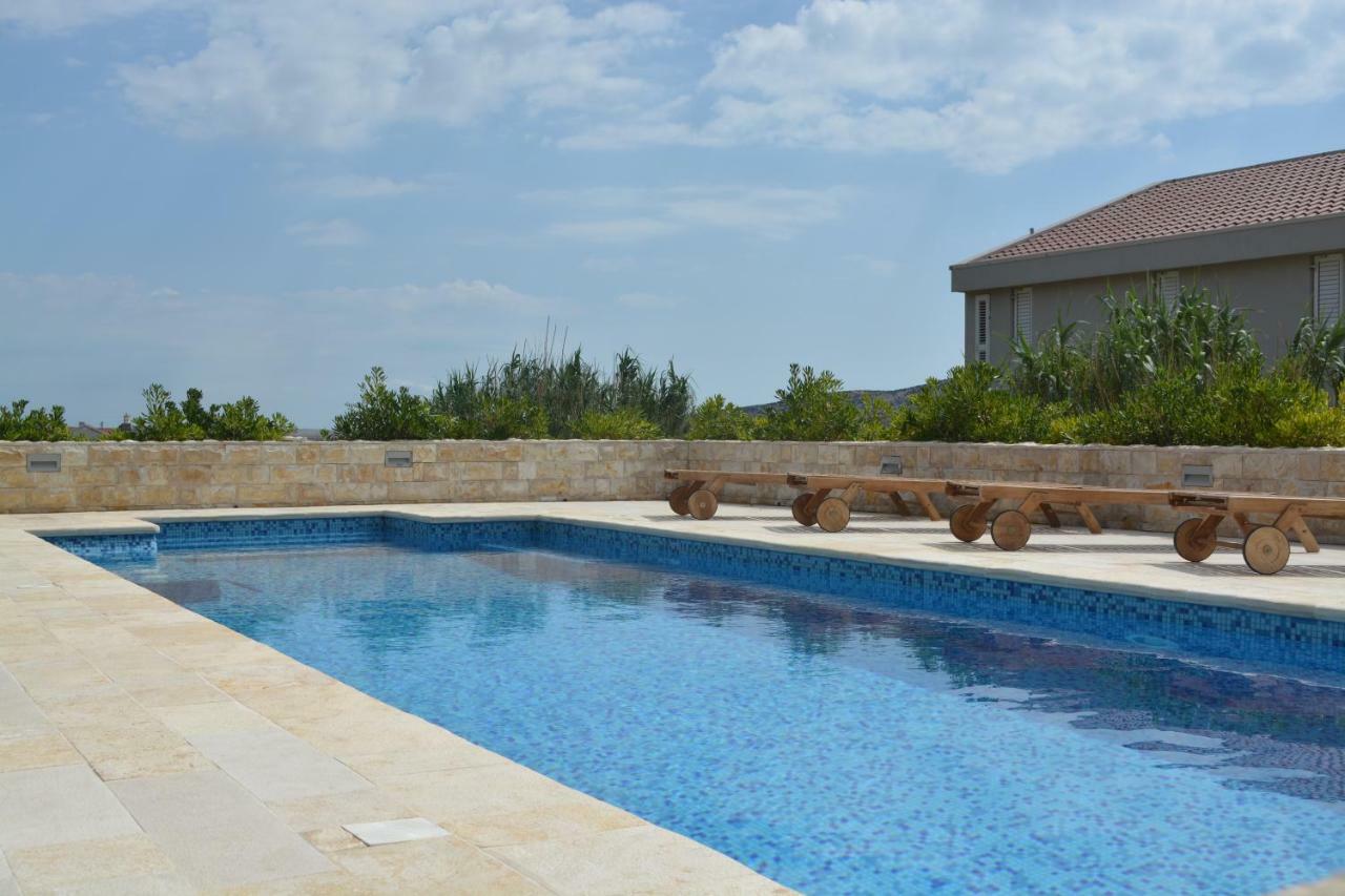 Villa Antea - Modern House With Pool Pag Town Exterior photo